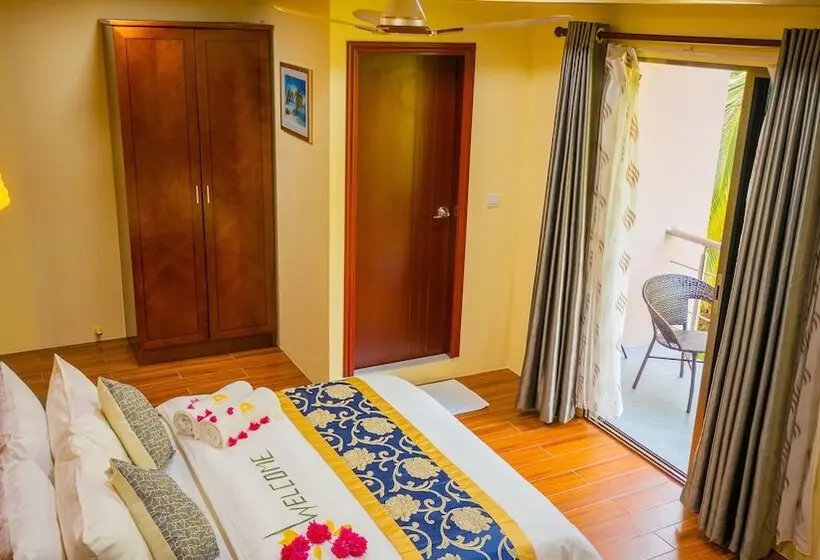 اتاق لوکس, Blue Wave Hotel Maldives
