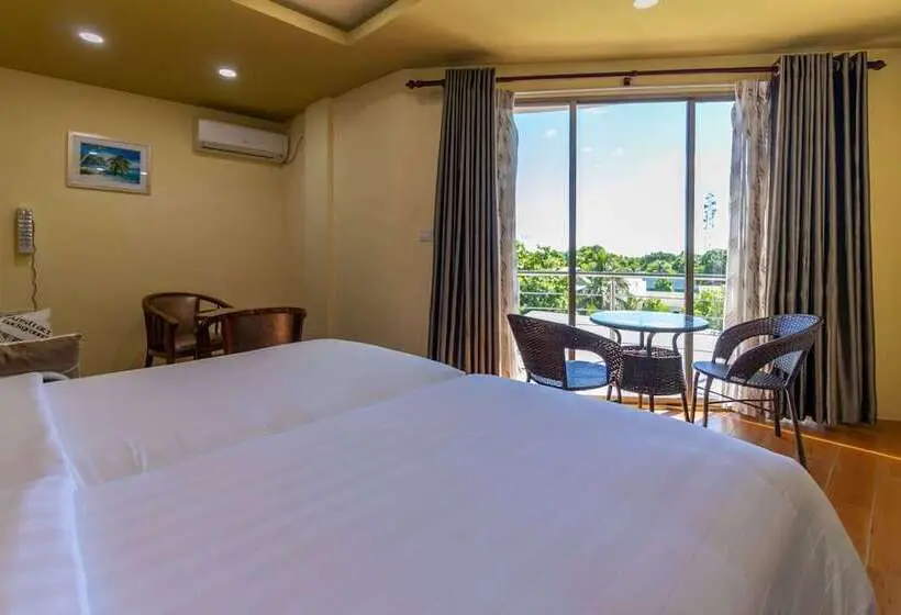 اتاق لوکس, Blue Wave Hotel Maldives