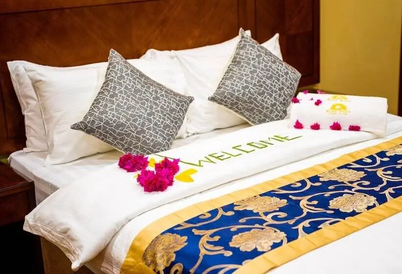 اتاق لوکس سه تخته, Blue Wave Hotel Maldives