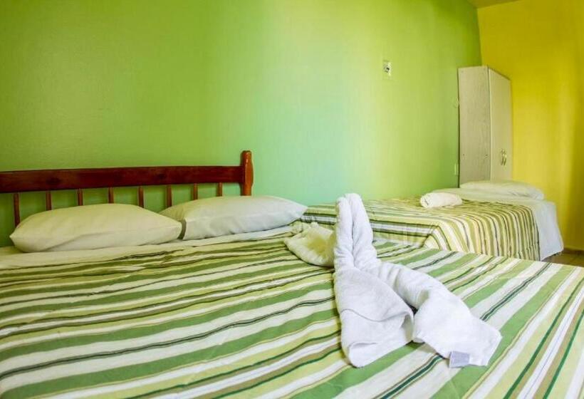 חדר סטנדרט לארבעה, Elite