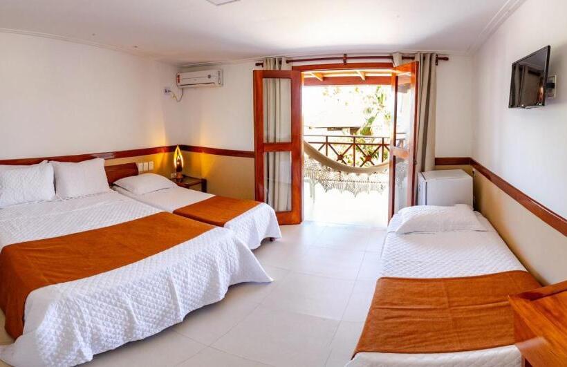 חדר סטנדרטי לארבעה עם חדר אמבטיה משותף, Garapua Praia