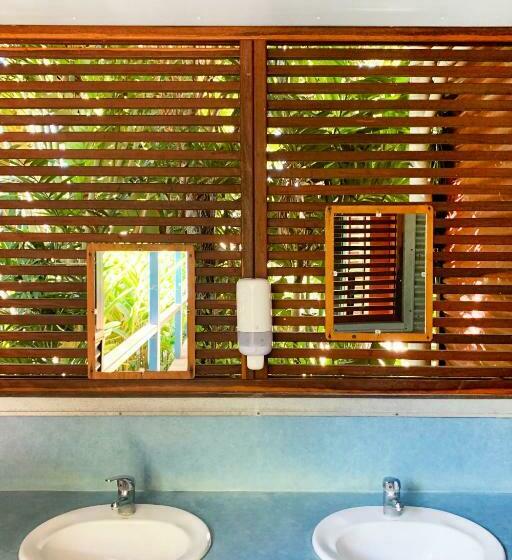 חדר סטנדרט חדר אמבטיה משותף, Airlie Beach Magnums   Adults Only