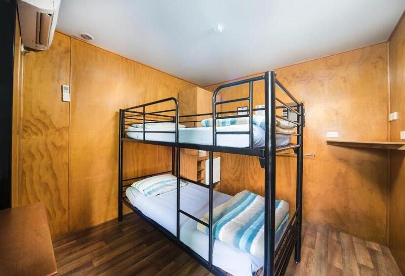 חדר סטנדרט חדר אמבטיה משותף, Airlie Beach Magnums   Adults Only