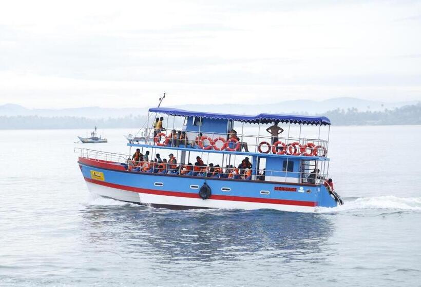 ２ベッドルームハウス, Beach House