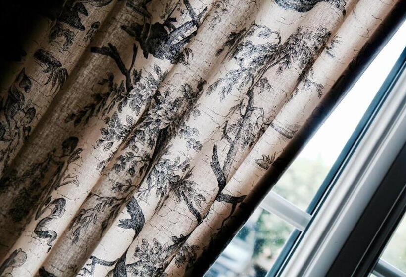 חדר סטנדרט, Le Manoir De Marie Lou