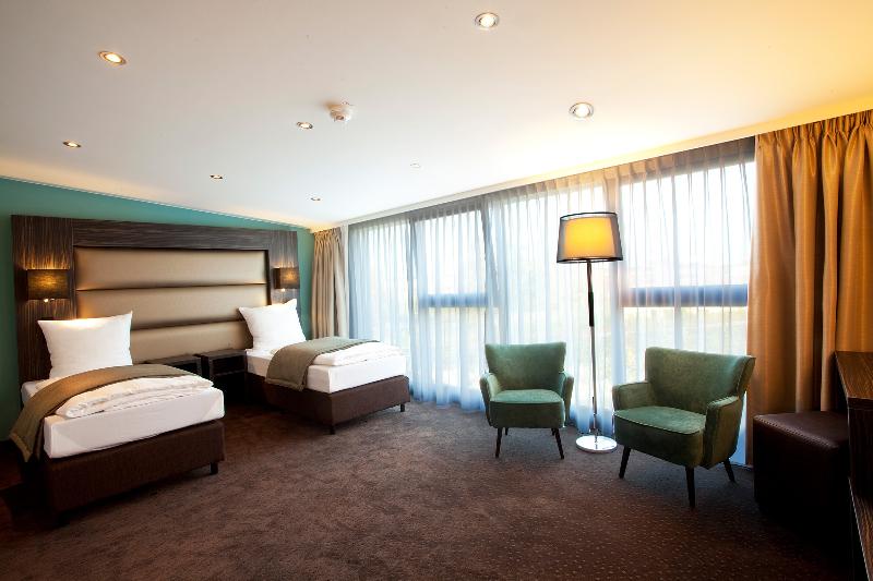 家庭间, Centro Hotel Ayun Deluxe