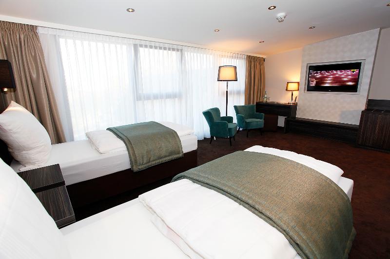 家庭间, Centro Hotel Ayun Deluxe