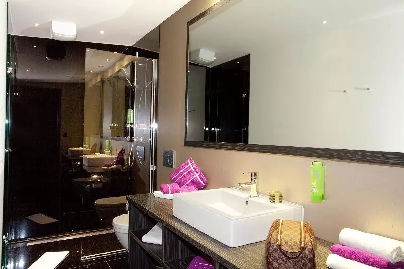 ジュニアスイート, Centro Hotel Ayun Deluxe