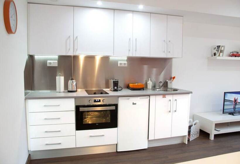 스탠다드 스튜디오 더블 침대, Color Suites Alicante