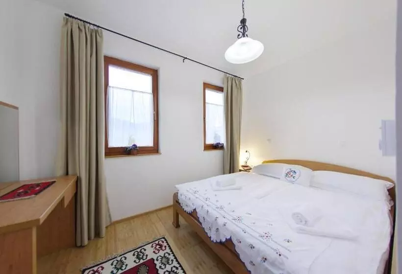 اتاق استاندارد, Almira