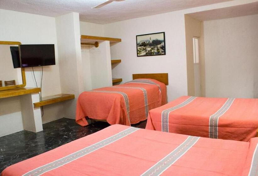 חדר סטנדרט לשלושה, Avenida Ixmiquilpan