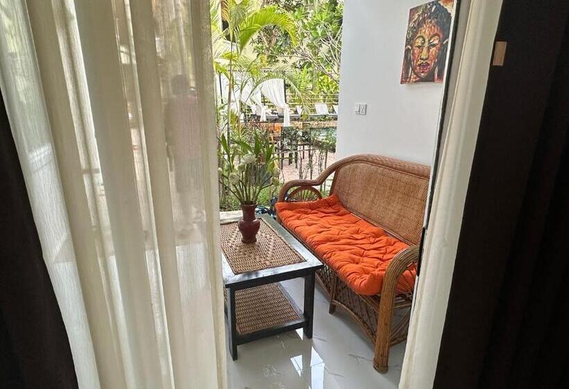 اتاق خانوادگی, Home Indochine D Angkor