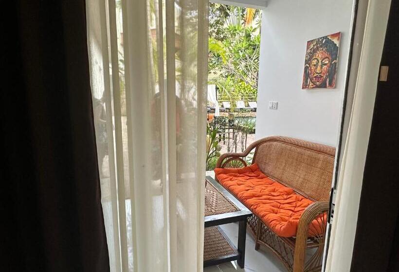 اتاق خانوادگی, Home Indochine D Angkor