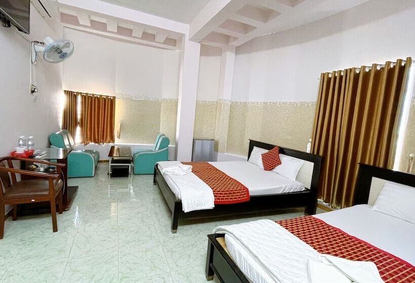 اتاق استاندارد چهار تخته, Saigon Pt