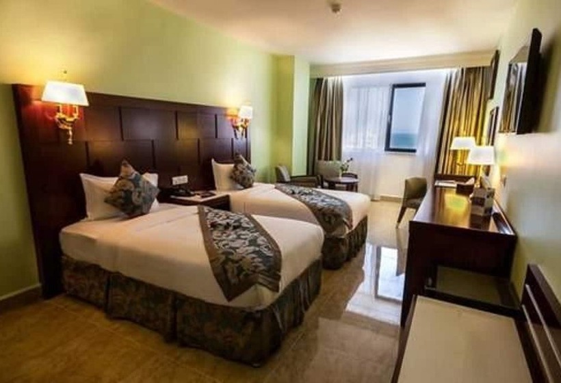 اتاق استاندارد یک نفره, Soltane