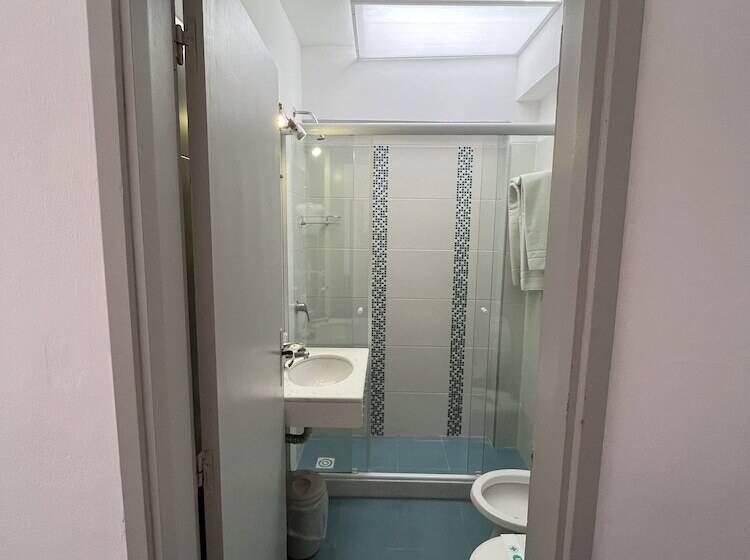 스탠다드 트리플 룸, Tamariz