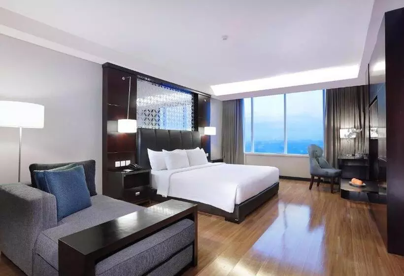 デラックスファミリールーム, The Alana Hotel & Convention Center Solo By Aston