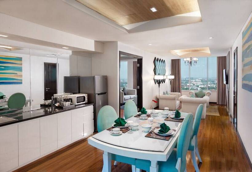 Президентский Люкс, The Alana Hotel & Convention Center Solo By Aston