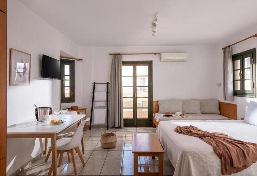 סטודיו סטנדרט עם מרפסת, Villa Elite By Checkin Adults Only