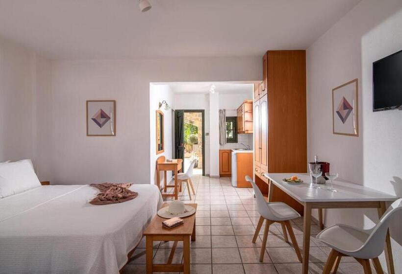 סטודיו סטנדרט עם מרפסת, Villa Elite By Checkin Adults Only