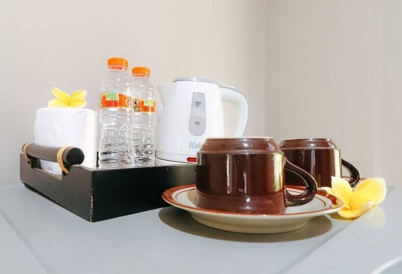 デラックスルーム, Villa Happy Jimbaran