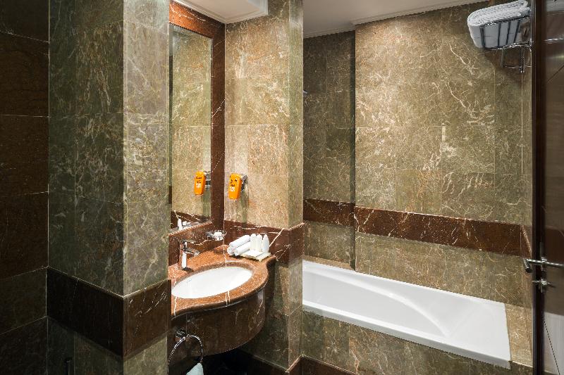 经济型家庭间, Villa Noosa