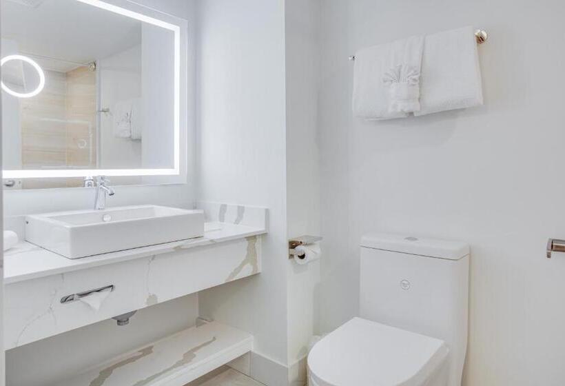 غرفة ديلوكس سرير كينج, Living Water Resort & Spa