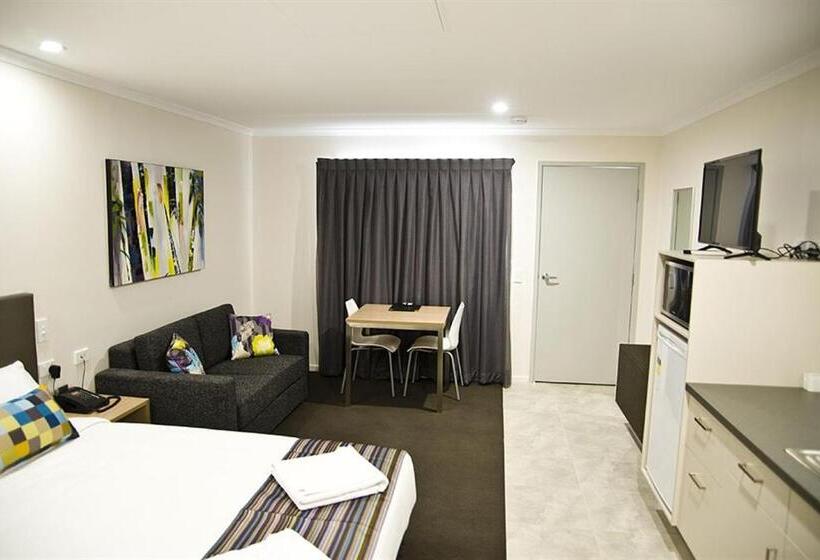 اتاق استاندارد, Roma Central Motel