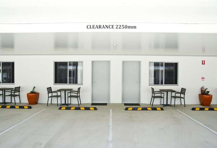 اتاق استاندارد, Roma Central Motel