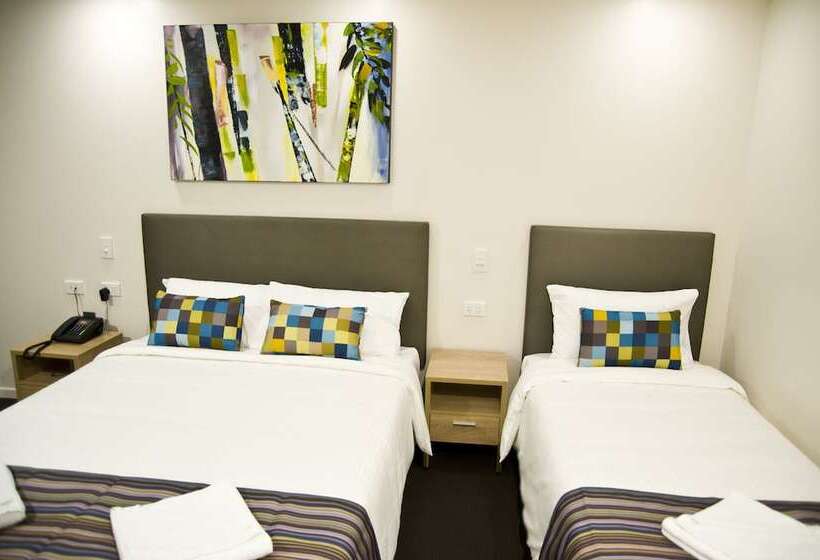 اتاق استاندارد, Roma Central Motel