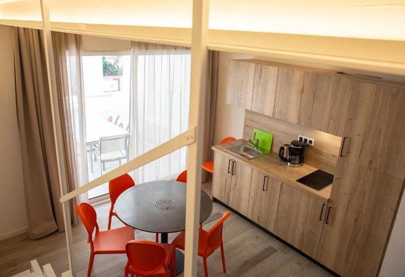 דירת דופלקס בת חדר שינה 1, Résidence Du Lido