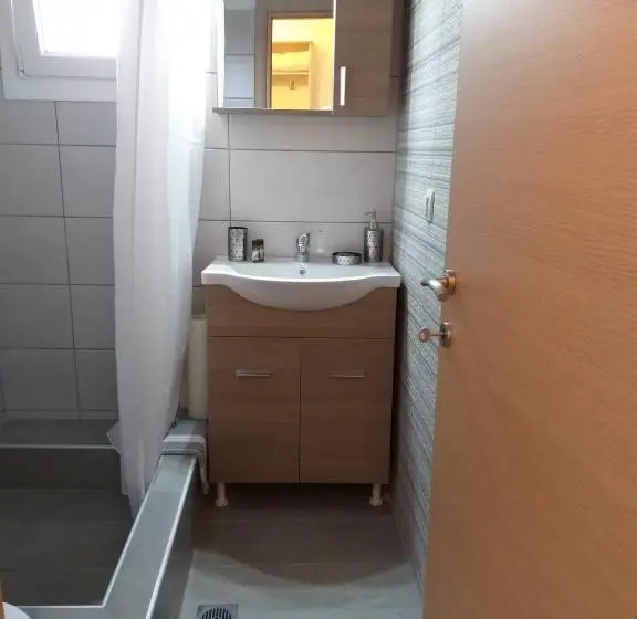１ベッドルームアパートメント, Nostos Apartments