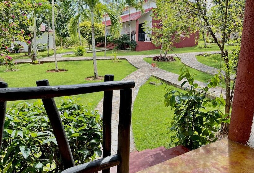 اتاق استاندارد سه نفره, Rincon Rubi