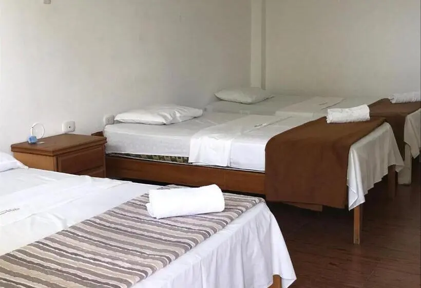 Standard Kolmen Hengen Huone, Ecolodge Huaca Piedra