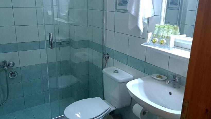 スタンダードルーム, Archontiko Tzoumerkon