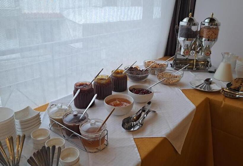 スタンダードルーム, Archontiko Tzoumerkon