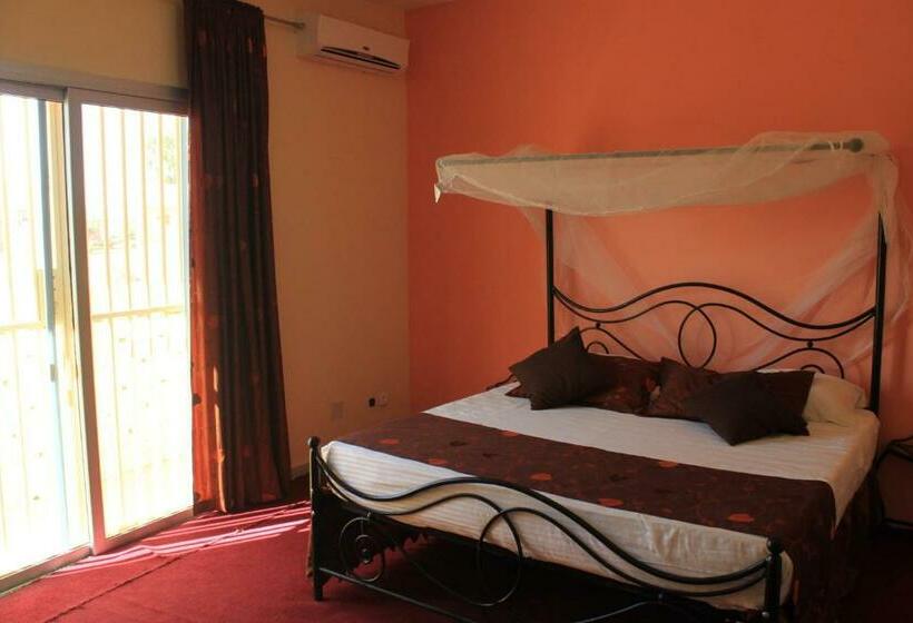 سوییت, Royal Malango