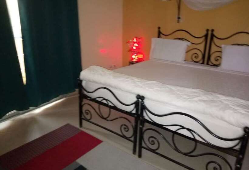 سوییت, Royal Malango