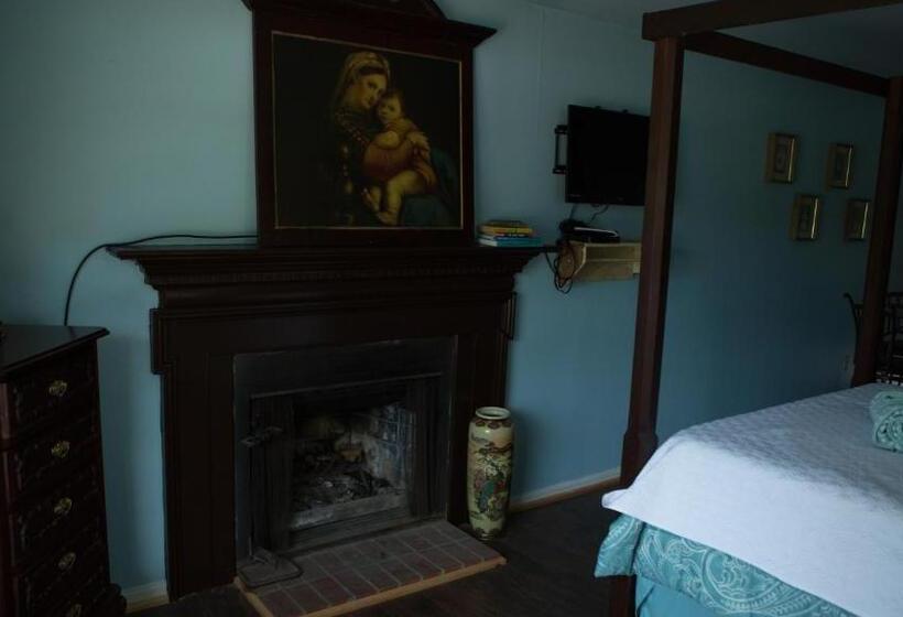 غرفة ديلوكس سرير كينج, Village Studios