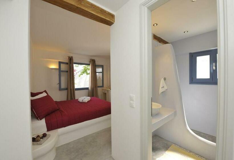 스탠다드 룸, Alexandros Studios