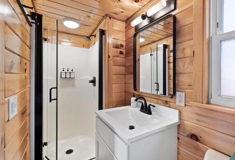 Номер Стандарт 2 Двуспальные Кровати, Wolfjaw Lodge