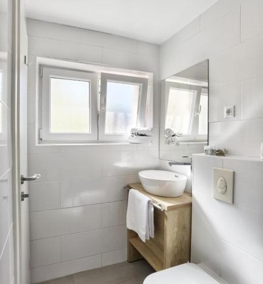 חדר סטנדרט לארבעה, Boutique Hotel Alegria