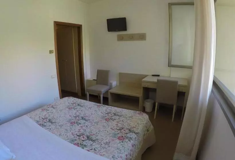 اتاق استاندارد, Albergo Nyers