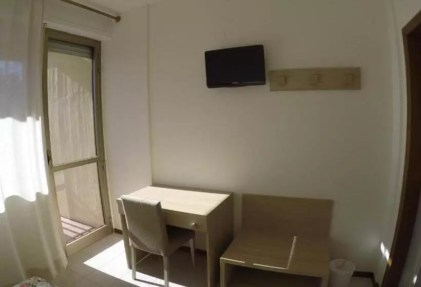 اتاق سوپریور, Albergo Nyers