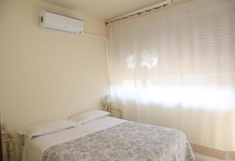 اتاق سوپریور, Albergo Nyers