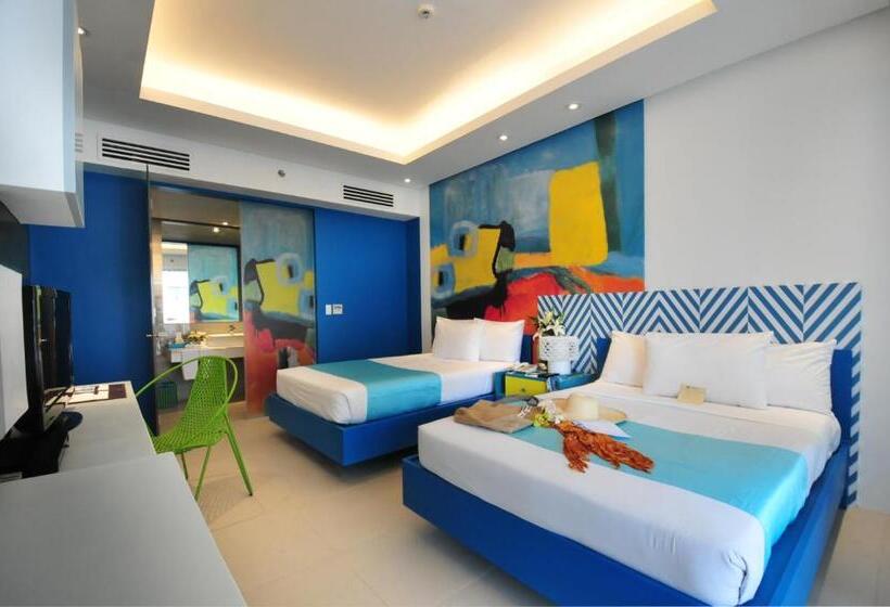 Deluxe Zimmer, Astoria Current