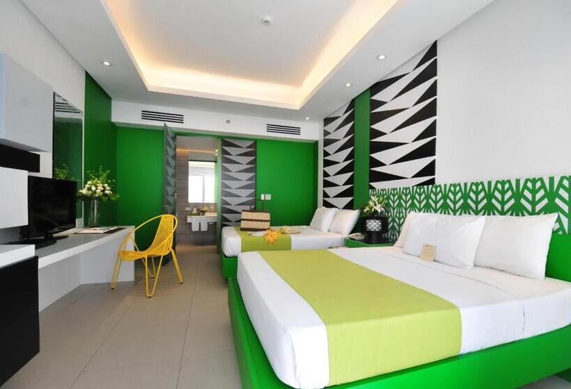 Deluxezimmer Poolblick, Astoria Current