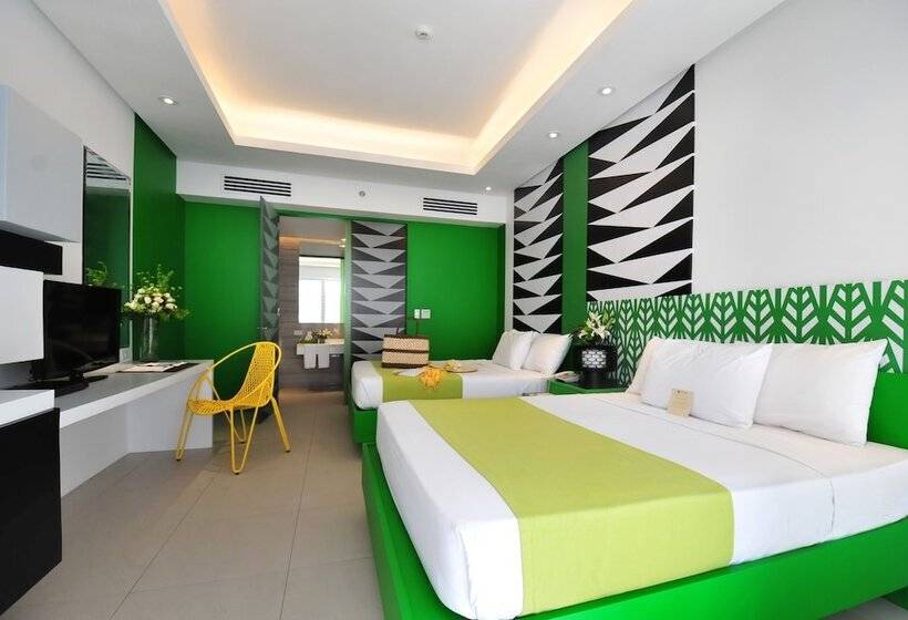 Deluxezimmer Poolblick, Astoria Current