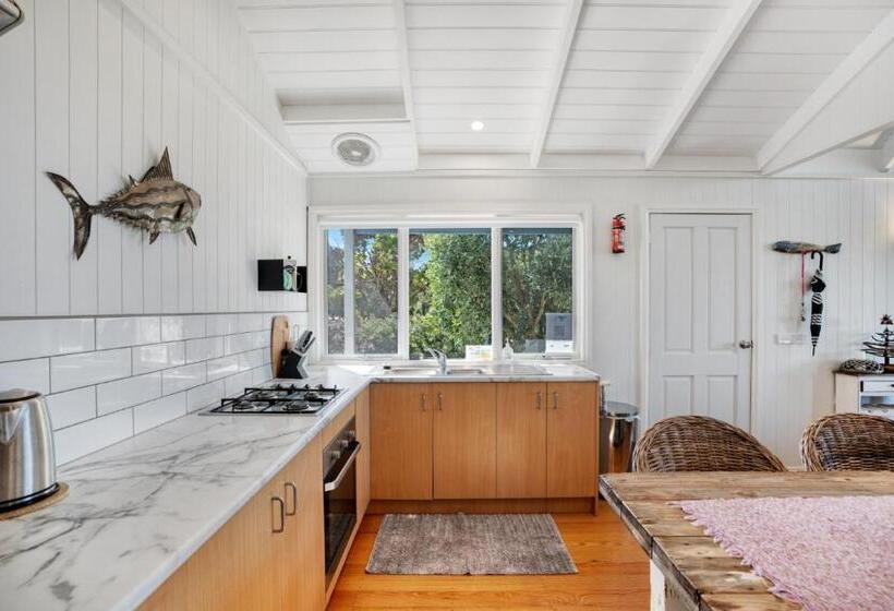 Хижина, Bear Gully Coastal Cottages