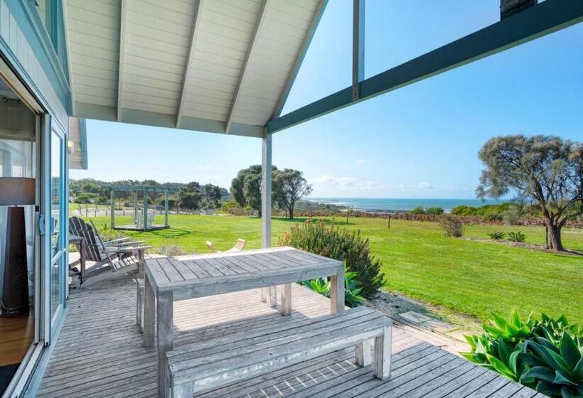 오두막, Bear Gully Coastal Cottages